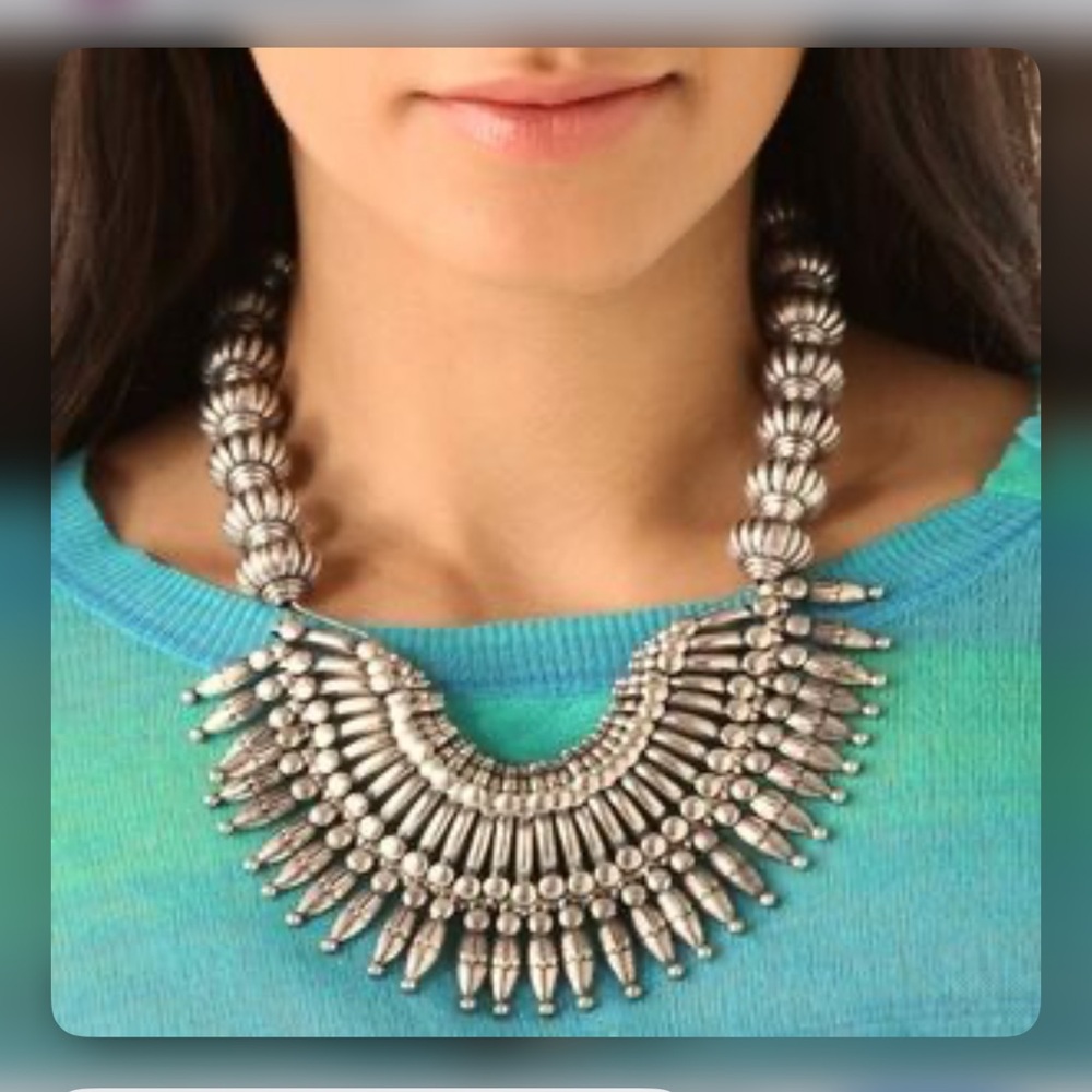 Adia Kibur Elegant Silver Statement Necklace